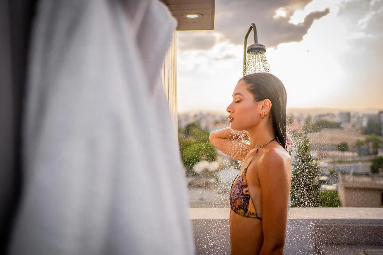 Lägenhet Mesogios House Suites Larnaca