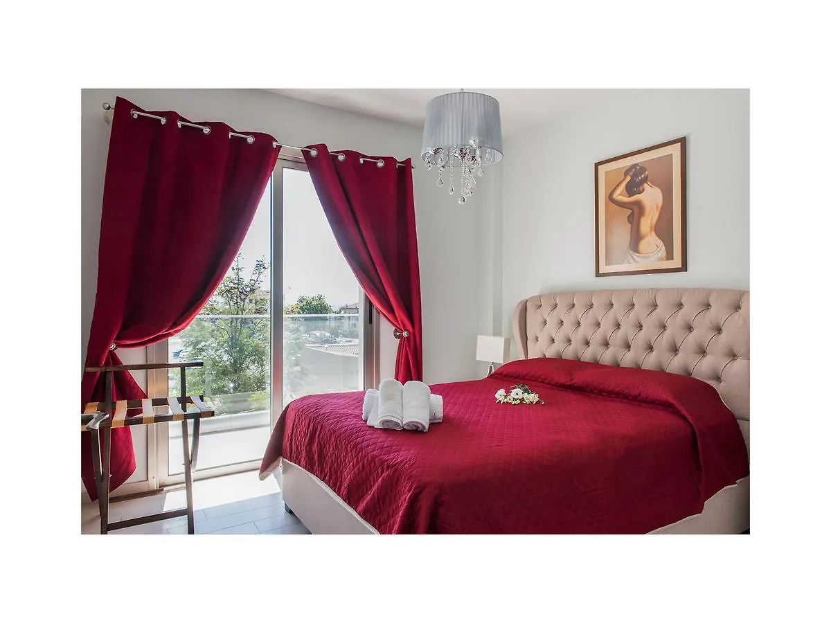 Appartement Mesogios House Suites Larnaca Chypre
